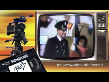 1967 Blokker: Prominentenring voor wijkagent de Boer