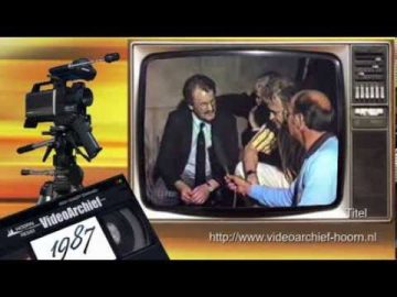 1987 Hoorn: VOC markt | vondst antiek kanon